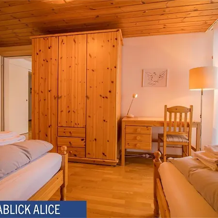 Furkablick Alice Und Yvonne By Apartment